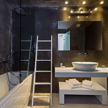 Cavo Bianco Boutique & Hotel 5*